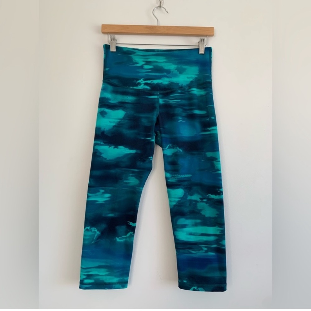 Old Navy Active Go Dry Leggings